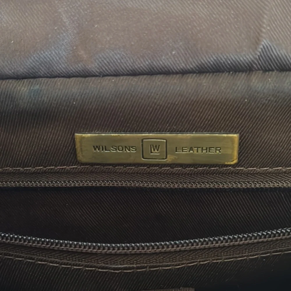 Vintage Wilson’s Leather Brown Crinkled Leather Shoulder Laptop Computer Bag
